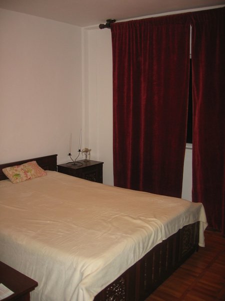 Drumul Taberei, langa metrou Favorit, pet friendly